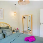 Ideal Pro & Couple - 2 Theme Boho Chic Rdc & Dandy 1er Etage - Quartier Calme - Jardin - Wifi Hd - Smart Tv - Parking Gratuit - Proche Centre & Transports - Ask *