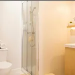 Ideal Pro & Couple - 2 Theme Boho Chic Rdc & Dandy 1er Etage - Quartier Calme - Jardin - Wifi Hd - Smart Tv - Parking Gratuit - Proche Centre & Transports - Ask Апартаменты *