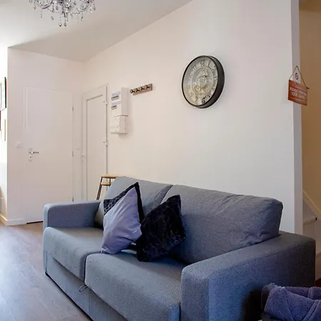 Ideal Pro & Couple - 2 Theme Boho Chic Rdc & Dandy 1er Etage - Quartier Calme - Jardin - Wifi Hd - Smart Tv - Parking Gratuit - Proche Centre & Transports - Ask