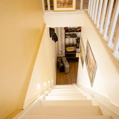 Ideal Pro & Couple - 2 Theme Boho Chic Rdc & Dandy 1er Etage - Quartier Calme - Jardin - Wifi Hd - Smart Tv - Parking Gratuit - Proche Centre & Transports - Ask * Valenciennes