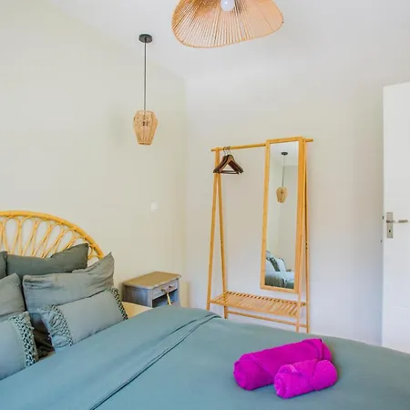 Ideal Pro & Couple - 2 Theme Boho Chic Rdc & Dandy 1er Etage - Quartier Calme - Jardin - Wifi Hd - Smart Tv - Parking Gratuit - Proche Centre & Transports - Ask Apartament *