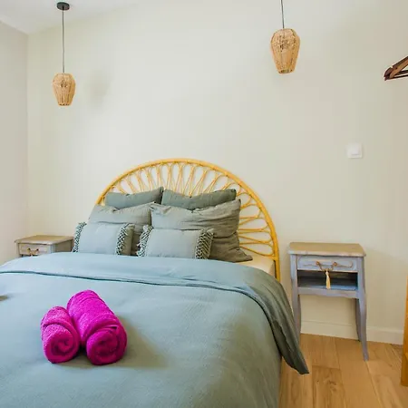 Ideal Pro & Couple - 2 Theme Boho Chic Rdc & Dandy 1er Etage - Quartier Calme - Jardin - Wifi Hd - Smart Tv - Parking Gratuit - Proche Centre & Transports - Ask * 발랑시엔